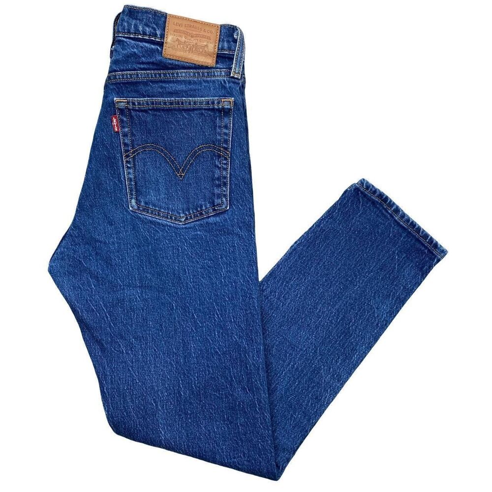 Levi-s Women's Blue and Navy Jeans